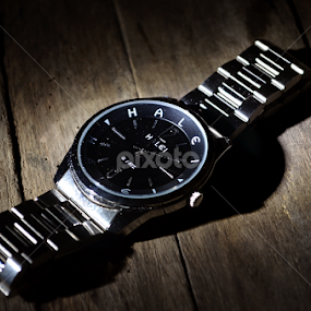 Jam Tangan by Gigih Ardiantoro - Artistic Objects Other Objects