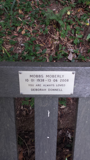 Mobbs Moberly Memorial Bench