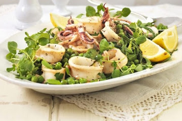 Squid, samphire & pea salad