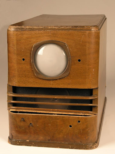 Meissner 10-1153 television, ca. 1940