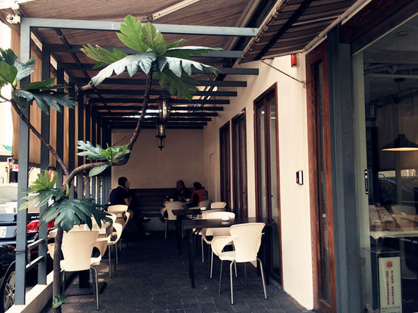 [台北] 東區 麵包樹 Bread Tree Bakery Cafe - 內用麵包店