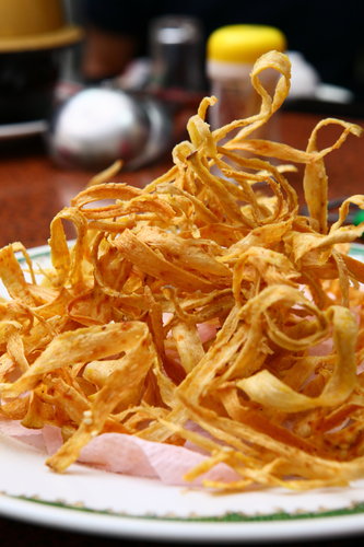 宜蘭00九小吃部，鮮為人知的在地好料理