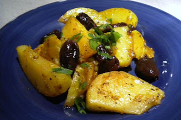 Lemon-Roasted Potatoes with Kalamatas