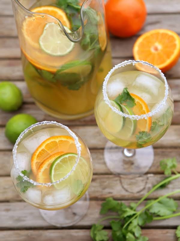 10 Best White Wine Sangria Orange Juice Recipes