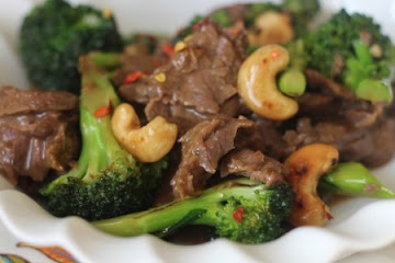 Beef and Broccoli Cashew Stir Fry