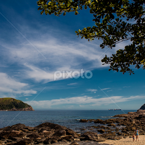 by Santiago Reis Sgarbi - Landscapes Waterscapes