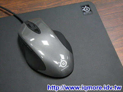 SteelSeries SX 鋁製鼠墊介紹 - 老貓測3C