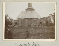 Uitgaan van de kerk in Lappeenranta, Finland.