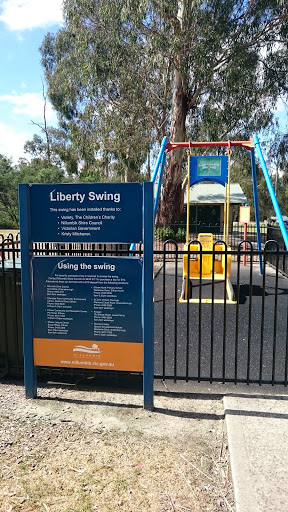 Liberty Swing 