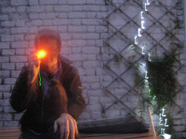 Sean and some crazy long exposure effects in the alley of the Vagabonds hostel in Belfast. There was a guy there who looked just like Heath Ledger. Uncanny.