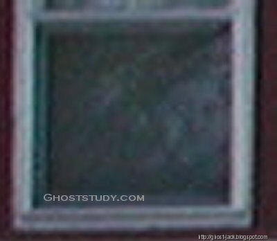 [ghostdec06_08[1].jpg]