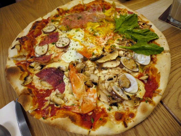 La Famiglia 喬利堤羅馬料理．品嘗原味的南義料理