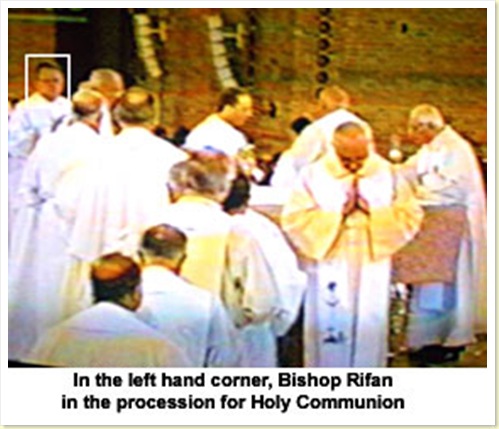 647-Rifan-communionE