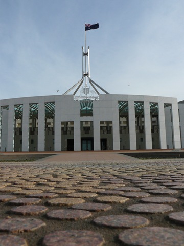 [canberra 006[4].jpg]