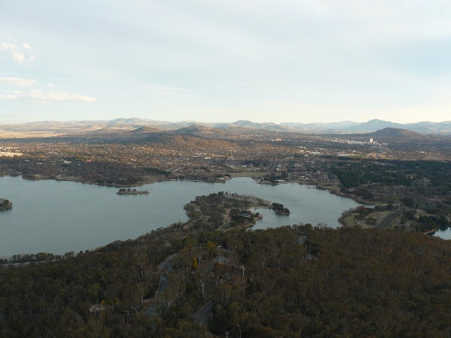 [canberra 013[4].jpg]