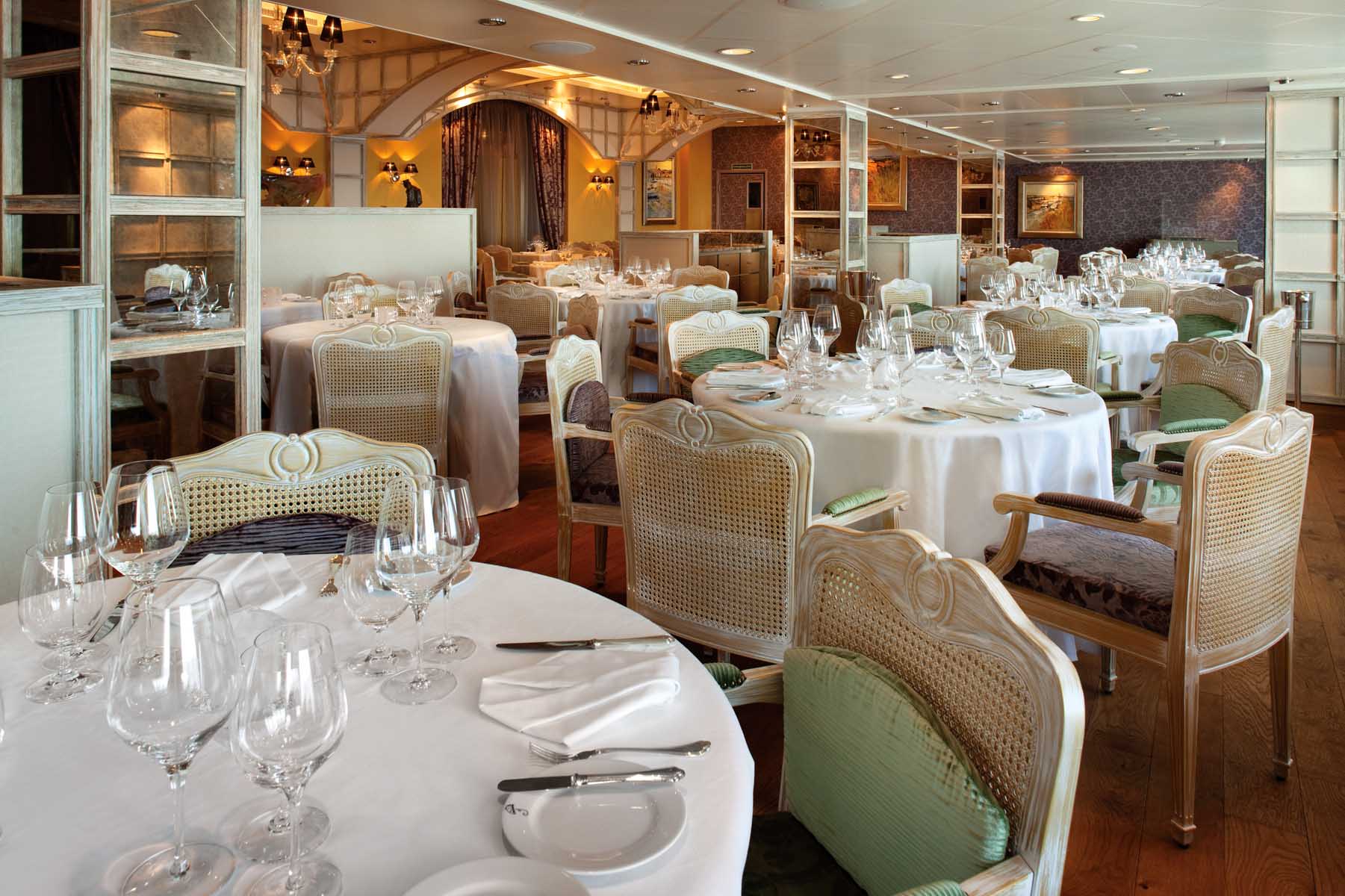 You'll enjoy a fine dining experience at Jacques restaurant on Oceania Riviera.