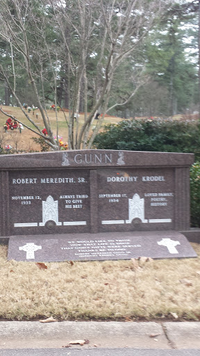 The Gunn Memorial