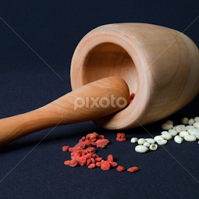 by Miranda Legović - Artistic Objects Still Life