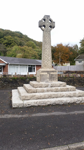 Cadoxton War Memorial 