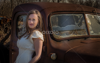 Alexia by Ron Meyers - People Portraits of Women
