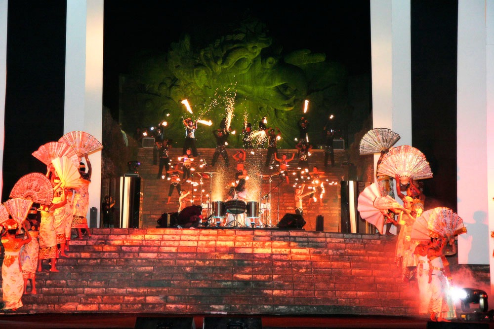 [bali_gala058.jpg]
