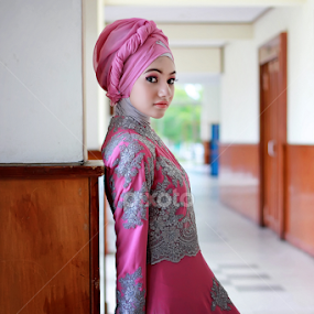 by Ni Sa - People Fashion