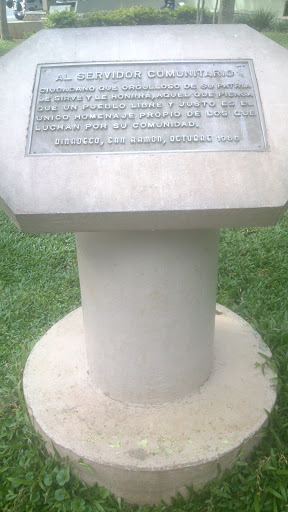 Monumento Al Servidor Ramonense