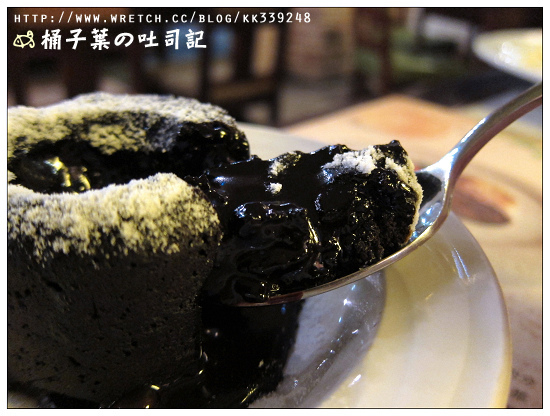 洋蔥牛排餐廳 -- 又是被甜點滿足的排餐