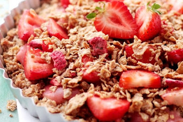 Strawberry Coconut Breakfast Pie