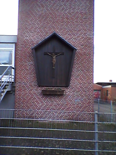 Jesuskreuz am Glockenturm
