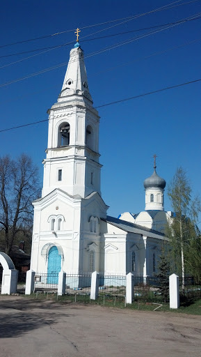Церковь в поселке Вязовка