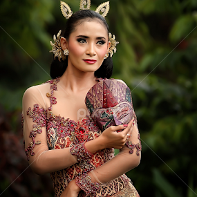 by Herry Aiyumi - People Fashion