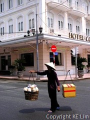 Coconut seller_compressed