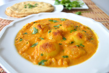 Dum Aloo - Baby Potatoes in a spicy gravy!