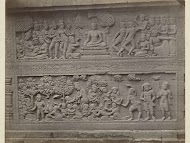 Basrelief van Siddhartha in zijn jonge jaren aan de noordkant van de muur van de Borobudur