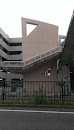 和泉中央シティプラザ デザイン階段