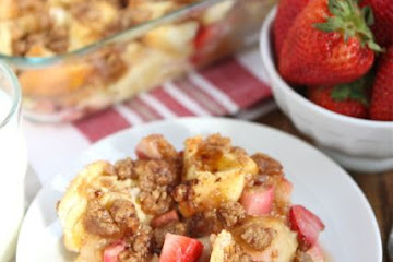 Strawberry Rhubarb Baked French Toast