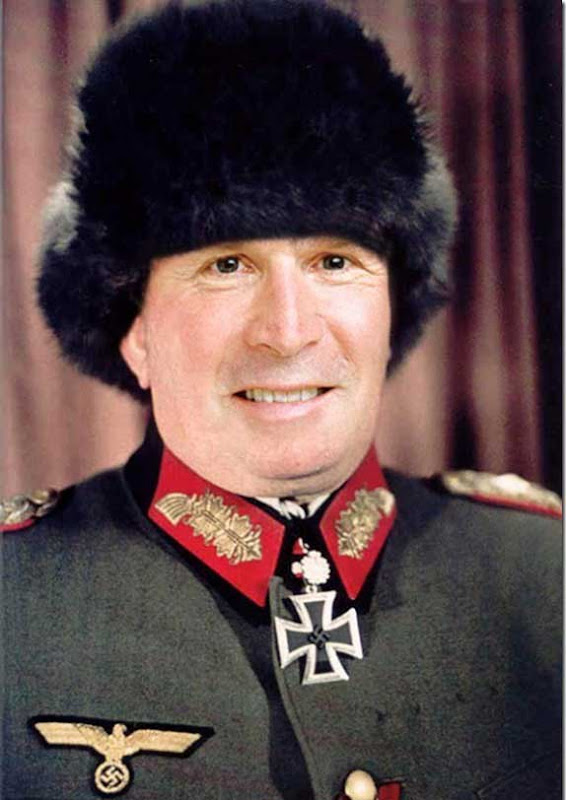 photoshop tricks on George Bush & George Bush Pictures
