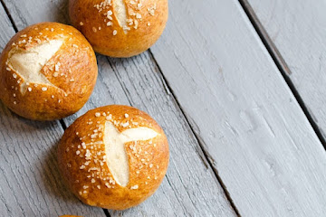 Pretzel Bun Recipe