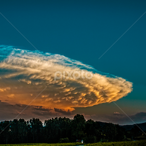 Starship by Michel Lorente - Landscapes Cloud Formations