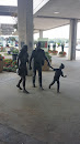 Family Travelling Sculpture