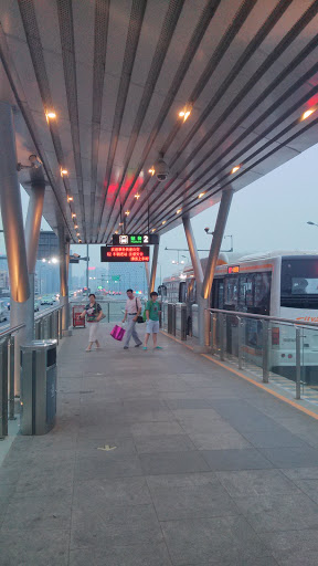 成都.BRT科华路口站