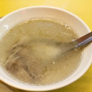 食在土雞肉