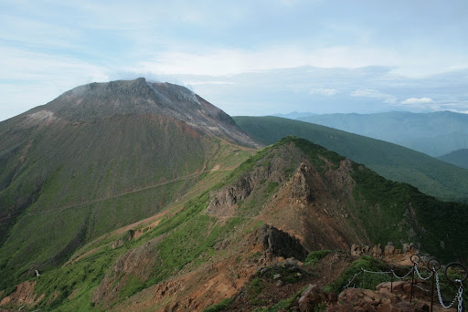 早朝登山で那須朝日岳 三本槍岳 つたない山登りへの思いの記録