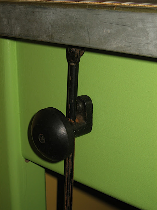 Replacement Drawer Slides >> need part for old fashioned drafting table ('70's High school era) - AVS Forum | Home Theater ... Replacement Drawer Slides >> need part for old fashioned drafting table ('70's High school era) - AVS Forum | Home Theater ...