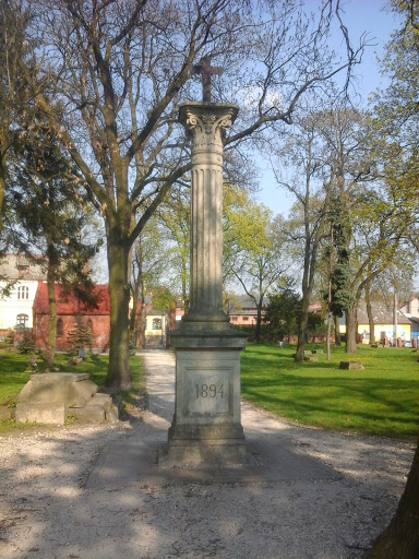 Krzyż Na Starym Cmentarzu