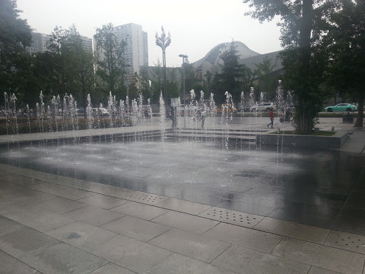 Raffles Fountain