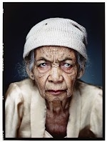 Uit de serie ‘Troostmeisjes’: Portret van Wainem. Jan Banning, 2008-2009