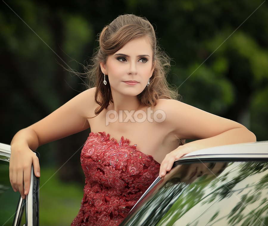 by Herry Aiyumi - People Portraits of Women