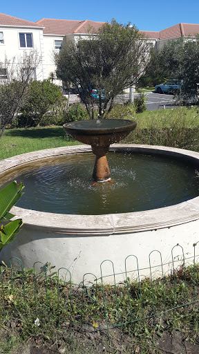 Knights Ridge Fountain